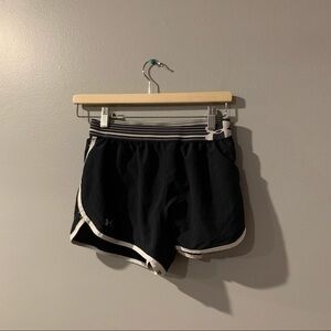 Under armour | comfy shorts